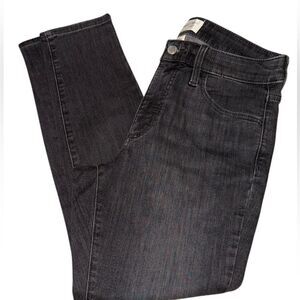 Universal Thread High Rise Skinny Dark Gray/Black Jeans Women’s Size 6 Short